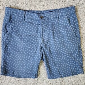 AG Adriano Goldschmied Wanderer Shorts Mens 34 Blue Floral Slim Trouser EUC